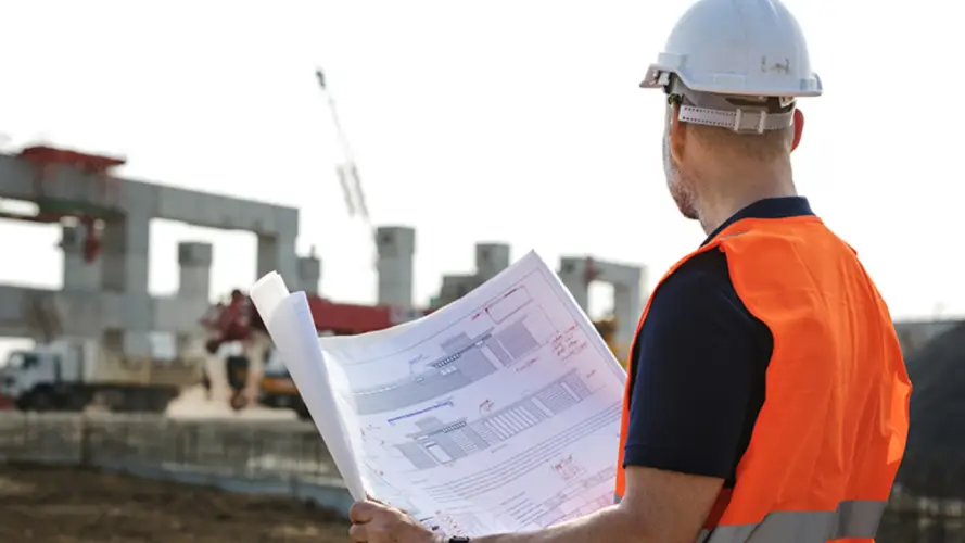 Formation AIPR Encadrant - Chef de chantier consultant un plan